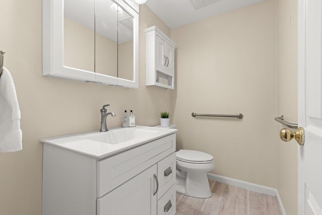 13 Mills Point 13, Middleton, MA 01949