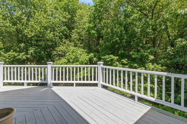 13 Mills Point 13, Middleton, MA 01949