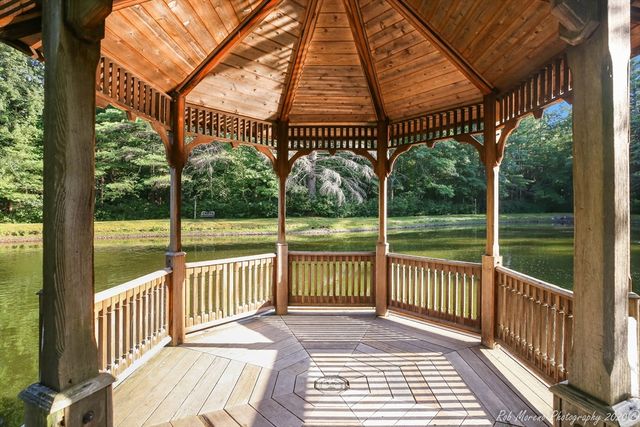 13 Mills Point 13, Middleton, MA 01949
