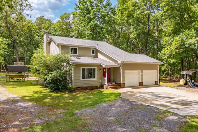 195 Shady Grove Road, Pittsboro, NC 27312