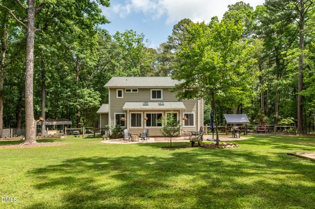 195 Shady Grove Road, Pittsboro, NC 27312