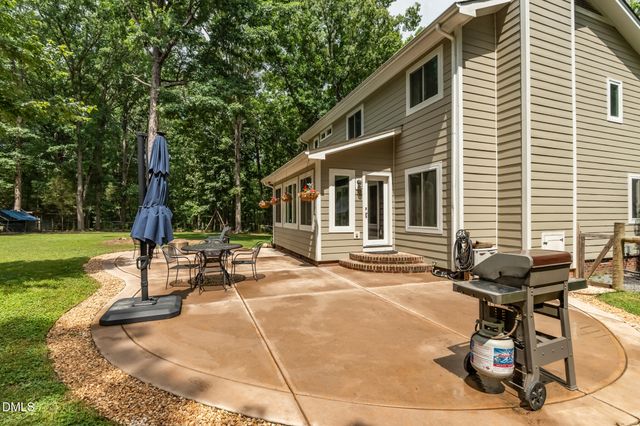 195 Shady Grove Road, Pittsboro, NC 27312