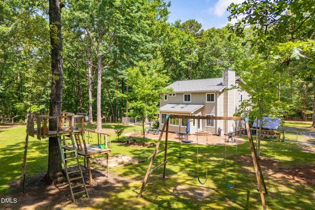 195 Shady Grove Road, Pittsboro, NC 27312