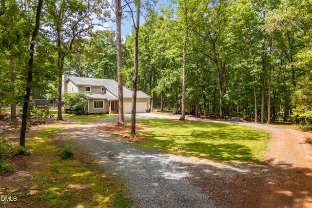 195 Shady Grove Road, Pittsboro, NC 27312