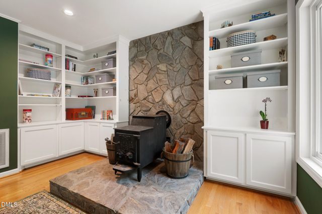 195 Shady Grove Road, Pittsboro, NC 27312