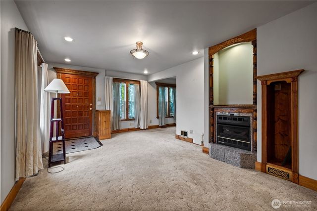 401 7th Street NW, Puyallup, WA 98371