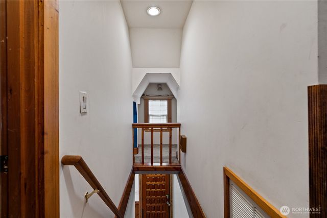 401 7th Street NW, Puyallup, WA 98371