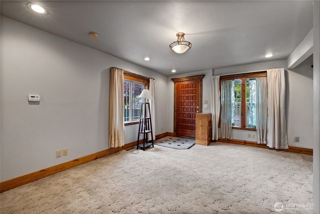 401 7th Street NW, Puyallup, WA 98371