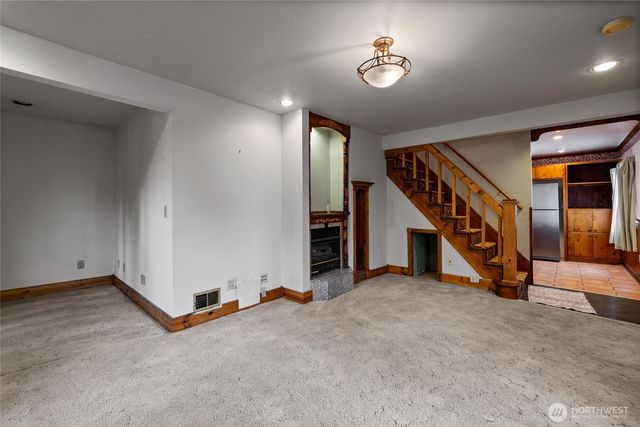 401 7th Street NW, Puyallup, WA 98371