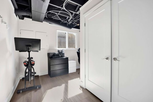 5731 Doe Circle, Westmont, IL 60559