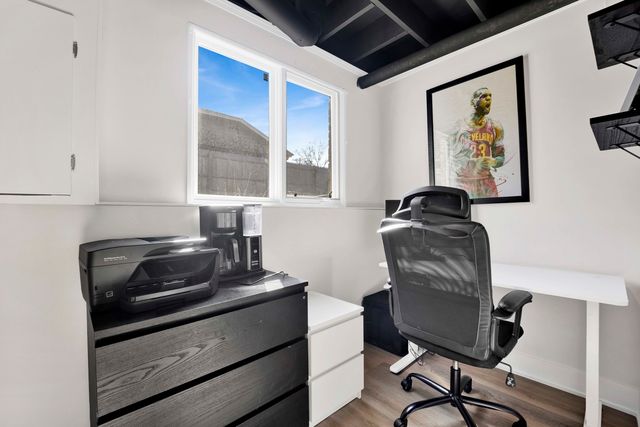 5731 Doe Circle, Westmont, IL 60559