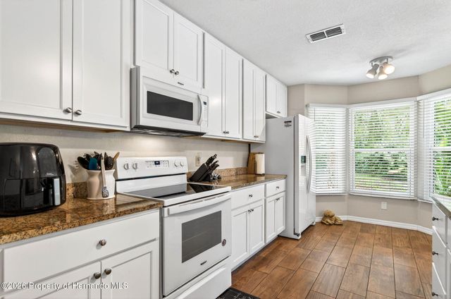 13505 Shadberry Lane, Hudson, FL 34667