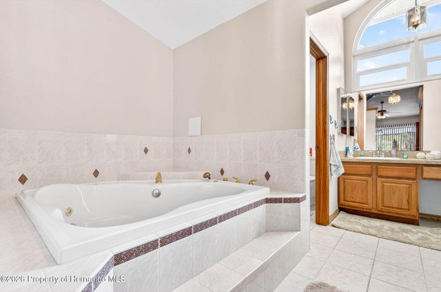 13505 Shadberry Lane, Hudson, FL 34667
