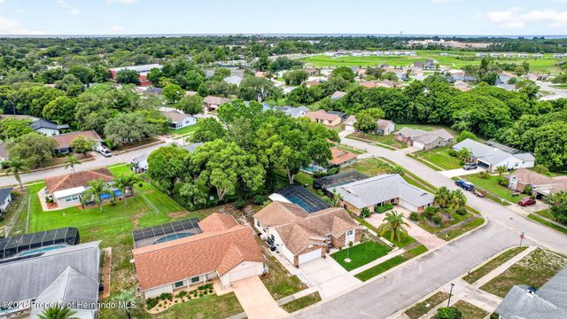13505 Shadberry Lane, Hudson, FL 34667