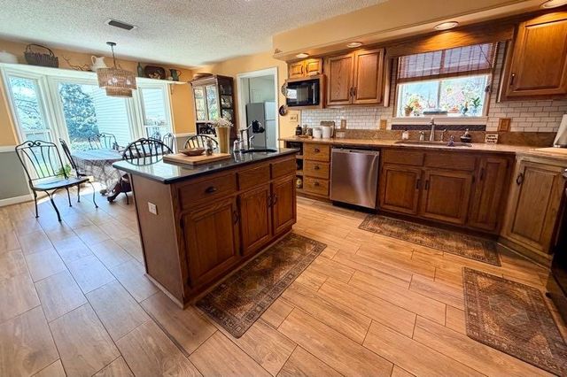 2961 Patrician Place, Mobile, AL 36695