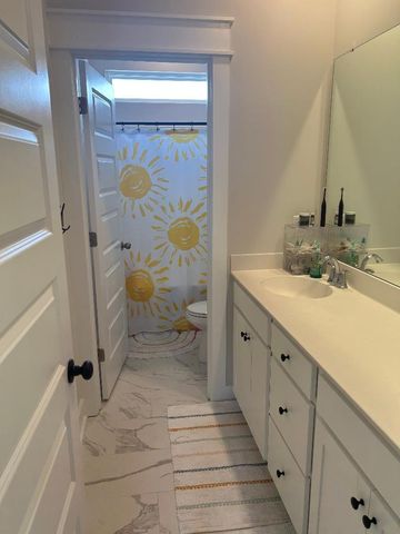 972 Carnes Crossing Boulevard, Summerville, SC 29483