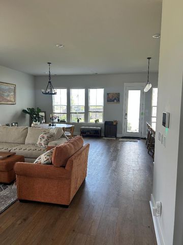 972 Carnes Crossing Boulevard, Summerville, SC 29483