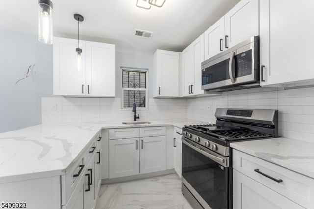 764 S 18Th St, Newark City, NJ 07103