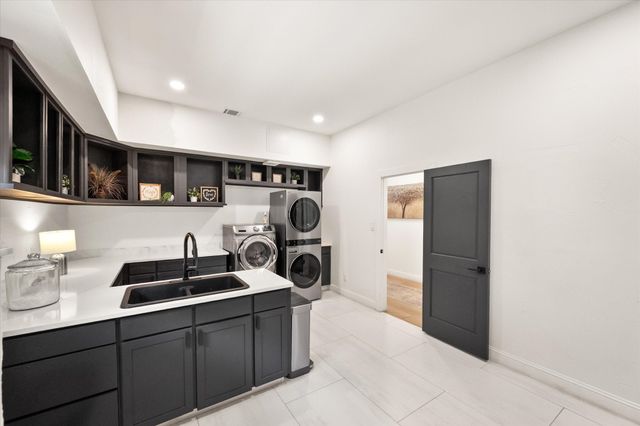 1584 Randol Mill Avenue, Southlake, TX 76092