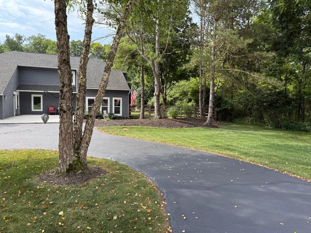 7140 Cook Road, Powell, OH 43065