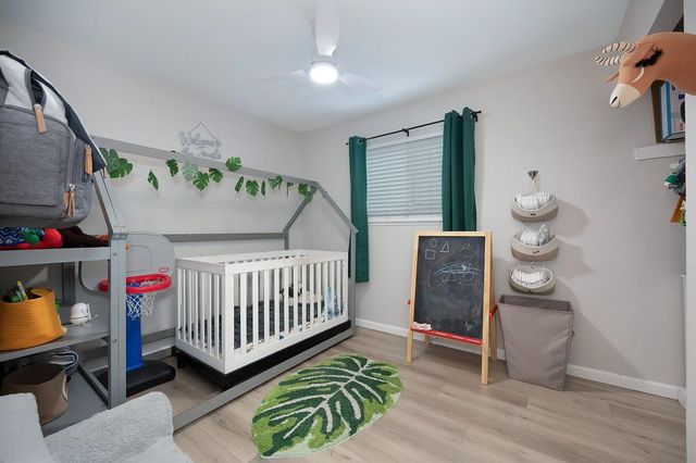 6443 Villa Dr, Sacramento, CA 95842