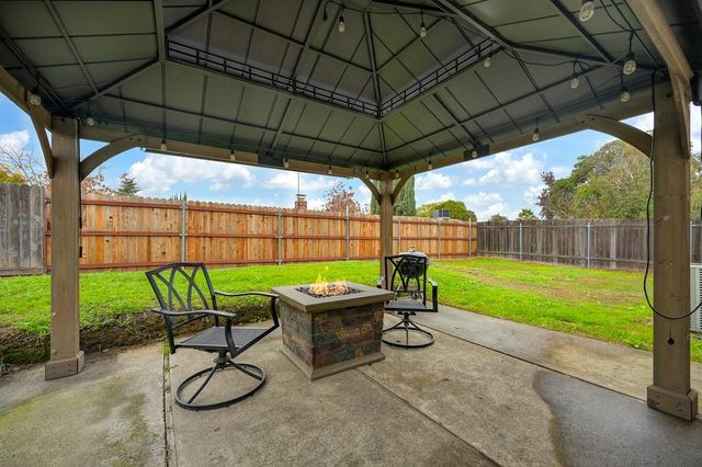 6443 Villa Dr, Sacramento, CA 95842