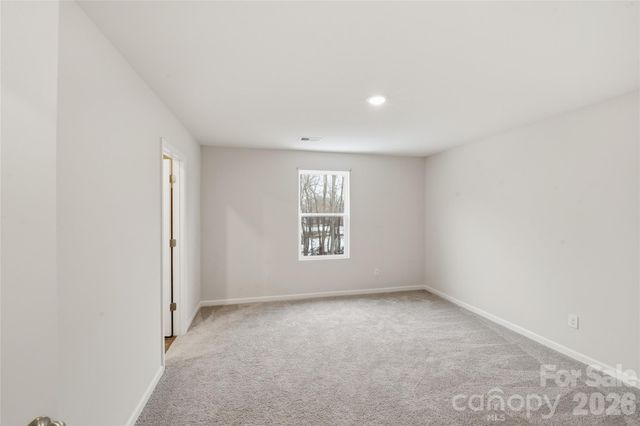 110 Oak Crossing Drive, Shelby, NC 28152