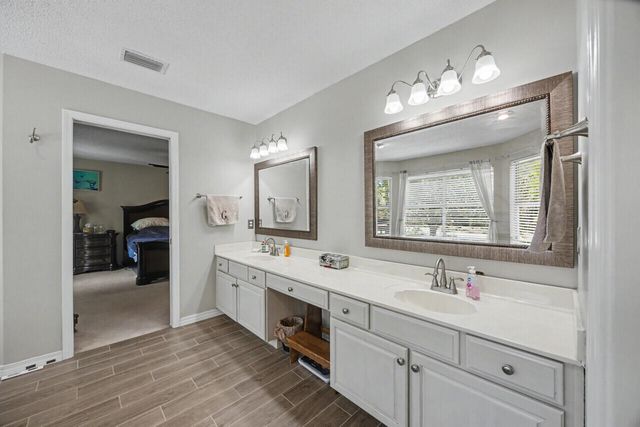 4412 Windrush Drive, Niceville, FL 32578