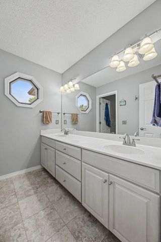 4412 Windrush Drive, Niceville, FL 32578