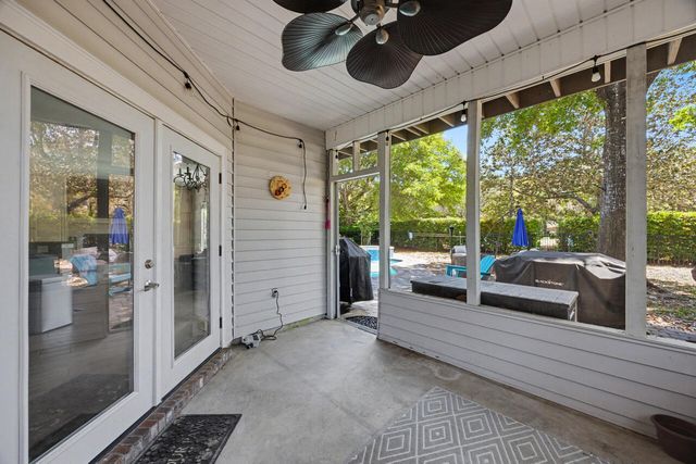 4412 Windrush Drive, Niceville, FL 32578