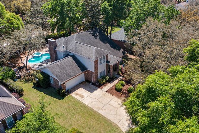 4412 Windrush Drive, Niceville, FL 32578
