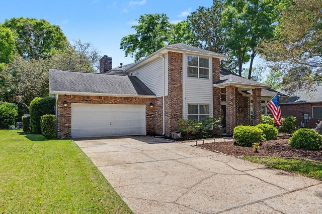4412 Windrush Drive, Niceville, FL 32578