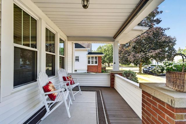 324 Henry STREET, Burlington, WI 53105