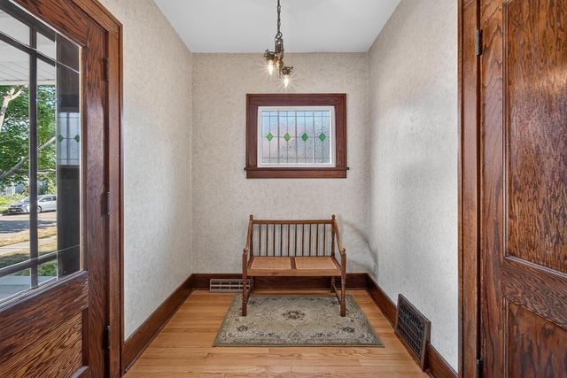 324 Henry STREET, Burlington, WI 53105