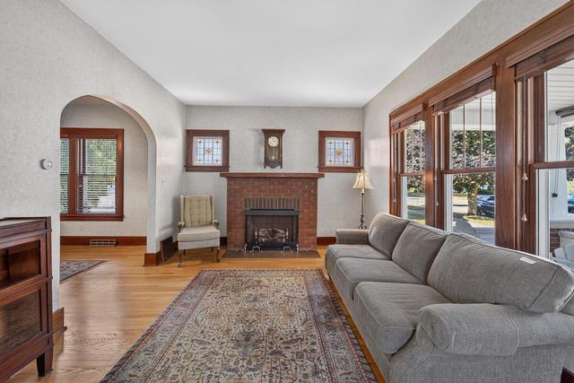 324 Henry STREET, Burlington, WI 53105