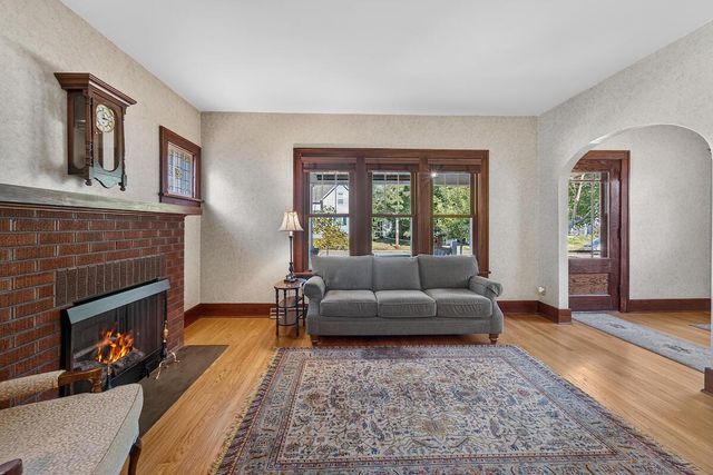 324 Henry STREET, Burlington, WI 53105