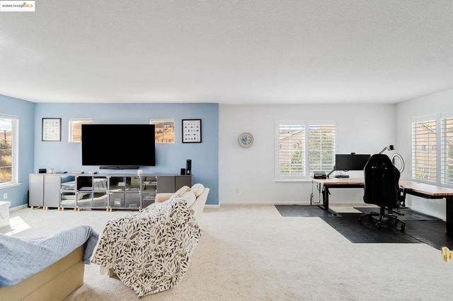 1185 Brooktrail Dr, Pittsburg, CA 94565