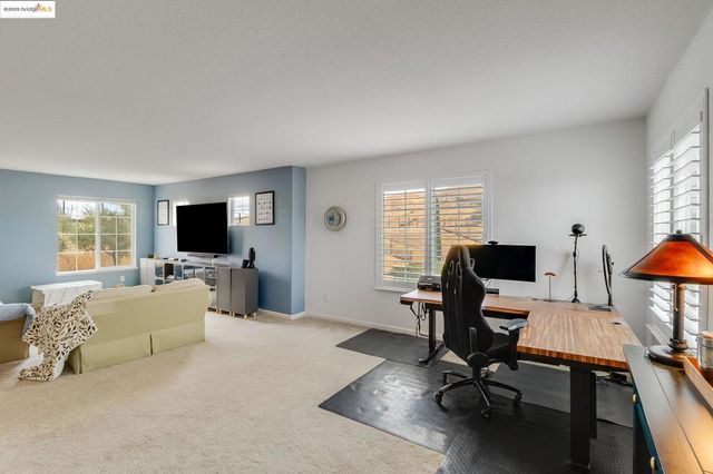 1185 Brooktrail Dr, Pittsburg, CA 94565