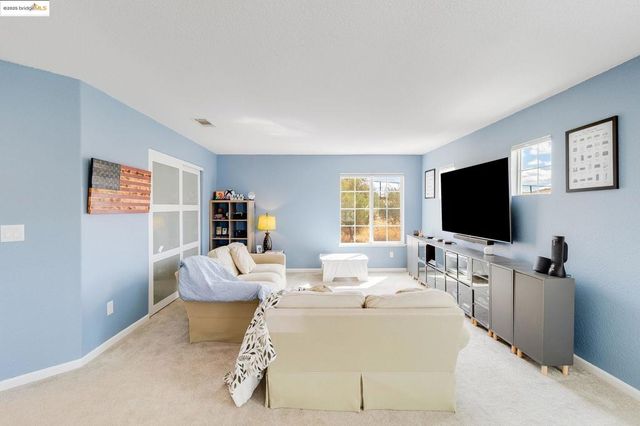 1185 Brooktrail Dr, Pittsburg, CA 94565