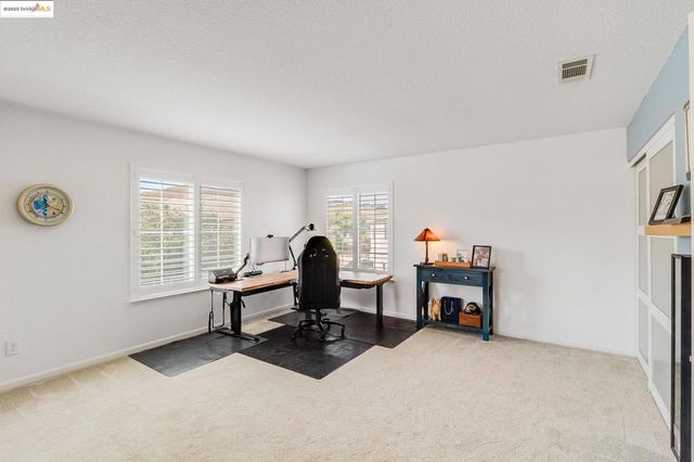 1185 Brooktrail Dr, Pittsburg, CA 94565