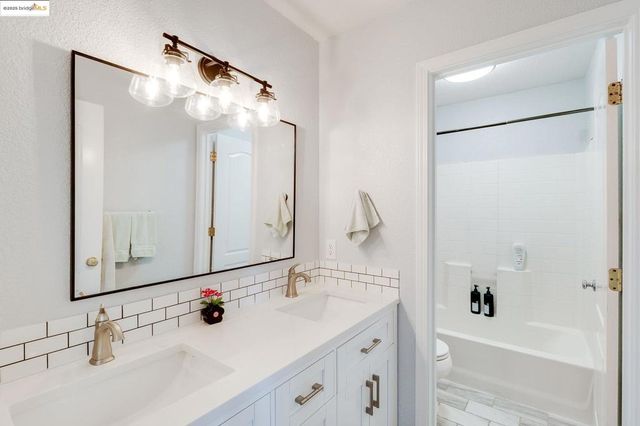 1185 Brooktrail Dr, Pittsburg, CA 94565