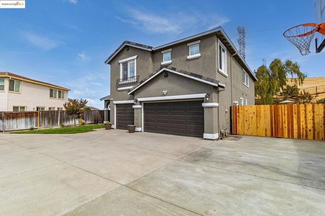 1185 Brooktrail Dr, Pittsburg, CA 94565