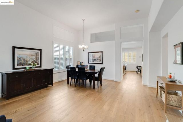 1185 Brooktrail Dr, Pittsburg, CA 94565