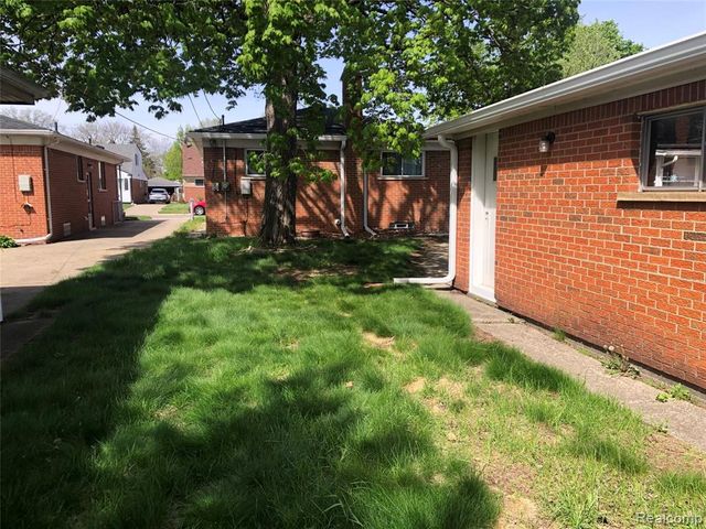 6556 Drexel Street, Dearborn Heights, MI 48127