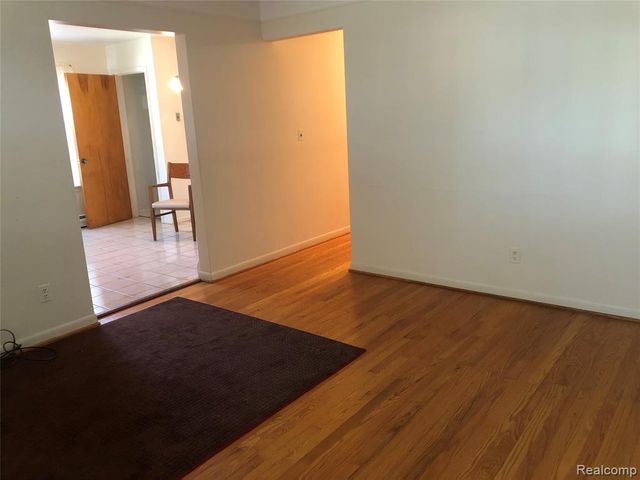 6556 Drexel Street, Dearborn Heights, MI 48127