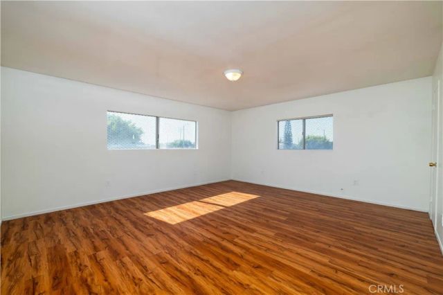 913 E 92nd, Los Angeles, CA 90002