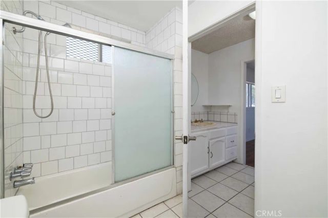 913 E 92nd, Los Angeles, CA 90002