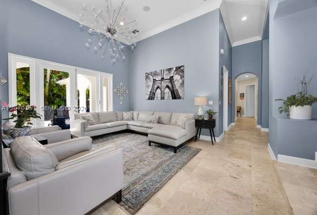 7840 SW 133rd Ter, Pinecrest, FL 33156