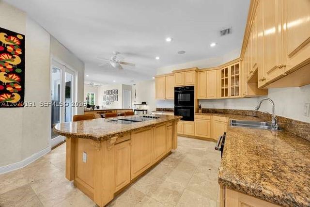 7840 SW 133rd Ter, Pinecrest, FL 33156