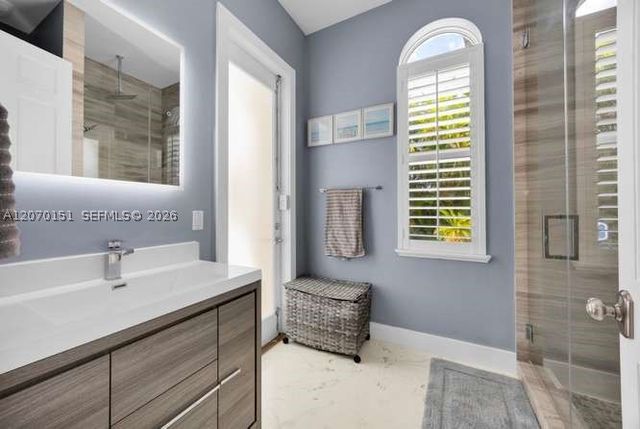 7840 SW 133rd Ter, Pinecrest, FL 33156